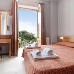 Paradiso Bilocale 202 * Moneglia